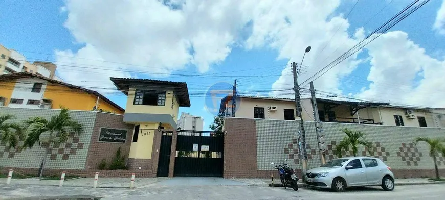 Foto 1 de Casa de Condomínio com 3 Quartos à venda, 130m² em Engenheiro Luciano Cavalcante, Fortaleza