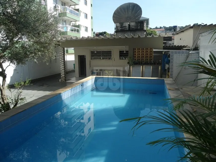 Foto 1 de Casa com 3 Quartos à venda, 347m² em Pechincha, Rio de Janeiro