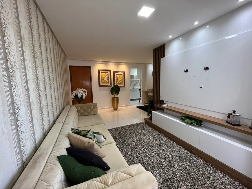 Foto 1 de Apartamento com 3 Quartos à venda, 83m² em Cabo Branco, João Pessoa