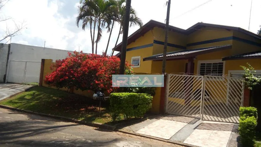 Foto 1 de Casa de Condomínio com 3 Quartos à venda, 350m² em Parque Xangrilá, Campinas