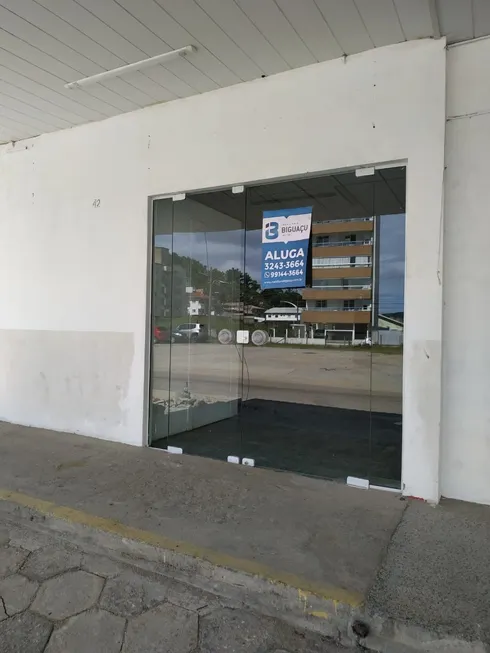 Foto 1 de Sala Comercial para alugar, 60m² em Universitario, Biguaçu