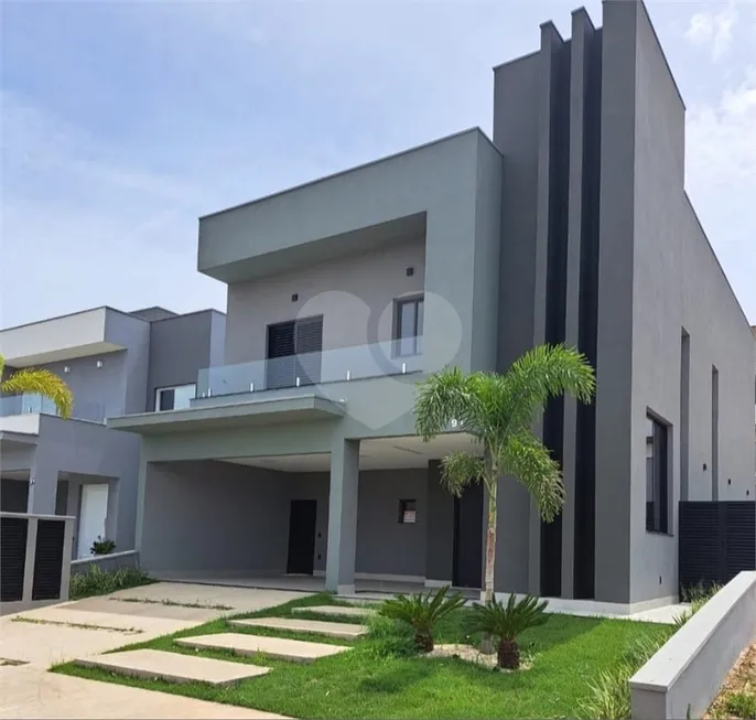 Foto 1 de Casa com 3 Quartos à venda, 230m² em Residencial Central Parque, Salto