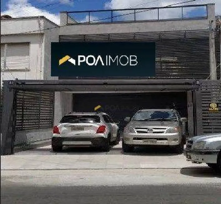 Foto 1 de Imóvel Comercial com 6 Quartos para alugar, 382m² em Rio Branco, Porto Alegre