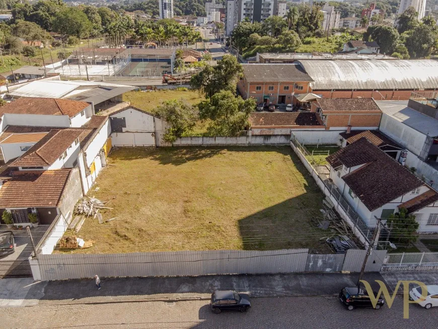 Foto 1 de Lote/Terreno à venda, 1140m² em Anita Garibaldi, Joinville