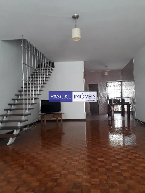 Foto 1 de Casa com 3 Quartos à venda, 180m² em Chácara Santo Antônio, São Paulo