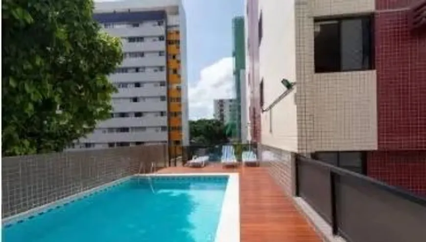 Foto 1 de Apartamento com 3 Quartos à venda, 77m² em Madalena, Recife