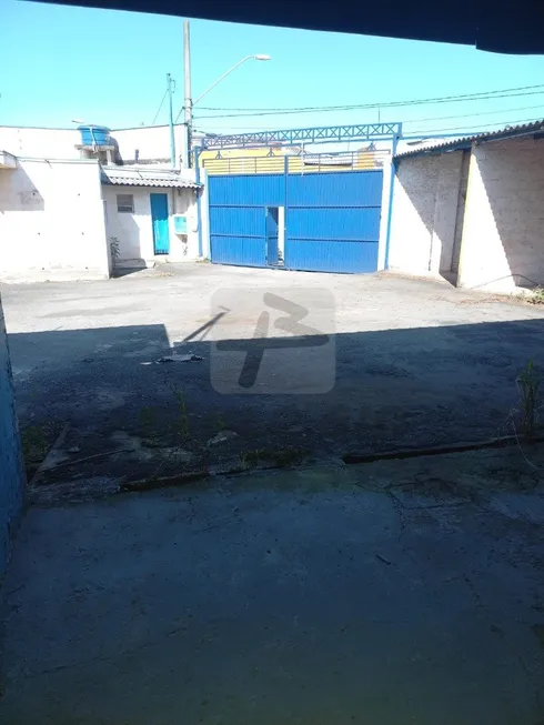 Foto 1 de Galpão/Depósito/Armazém para alugar, 380m² em Utinga, Santo André