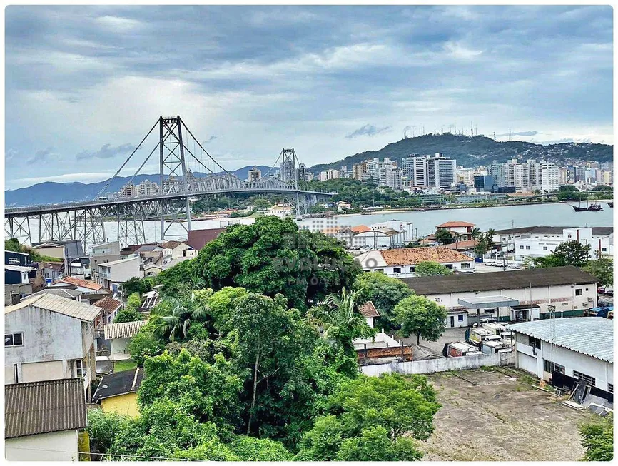 Foto 1 de Apartamento com 2 Quartos à venda, 81m² em Estreito, Florianópolis