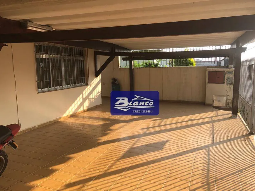 Foto 1 de Casa com 2 Quartos à venda, 120m² em Parque Continental I, Guarulhos