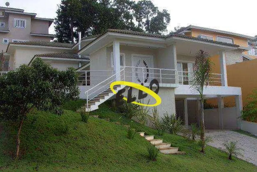 Foto 1 de Casa de Condomínio com 5 Quartos à venda, 323m² em Golf Garden, Carapicuíba