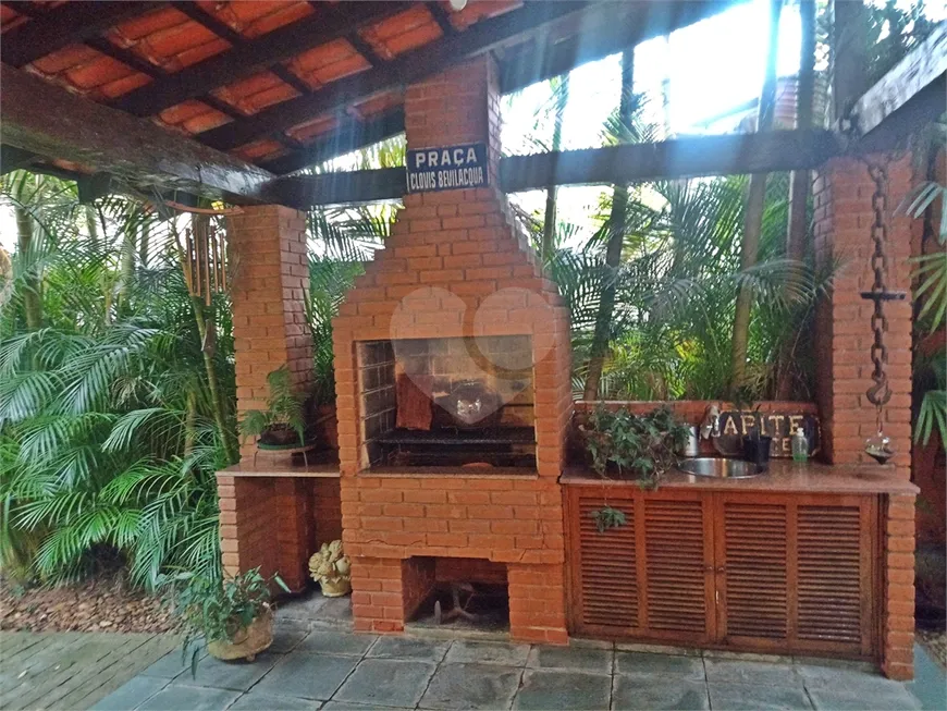 Foto 1 de Casa com 4 Quartos à venda, 300m² em Morumbi, São Paulo