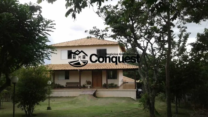 Foto 1 de Casa de Condomínio com 4 Quartos à venda, 365m² em Centro, Jaboticatubas