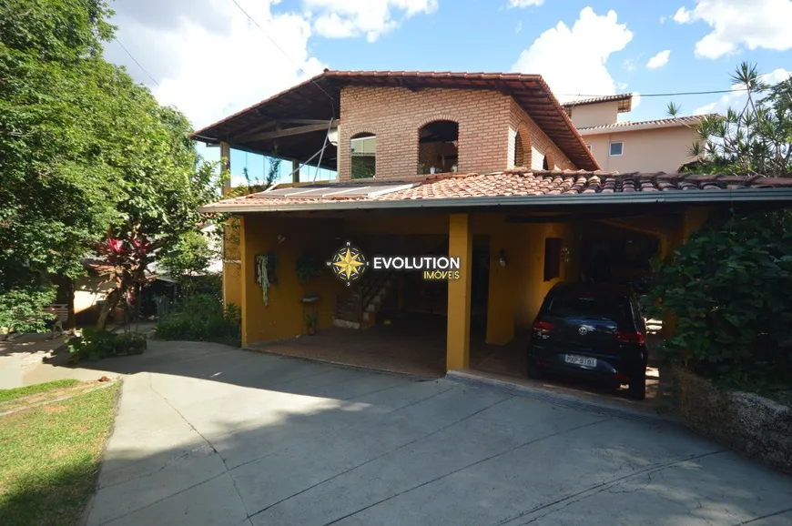 Foto 1 de Casa com 4 Quartos à venda, 720m² em Santa Amélia, Belo Horizonte