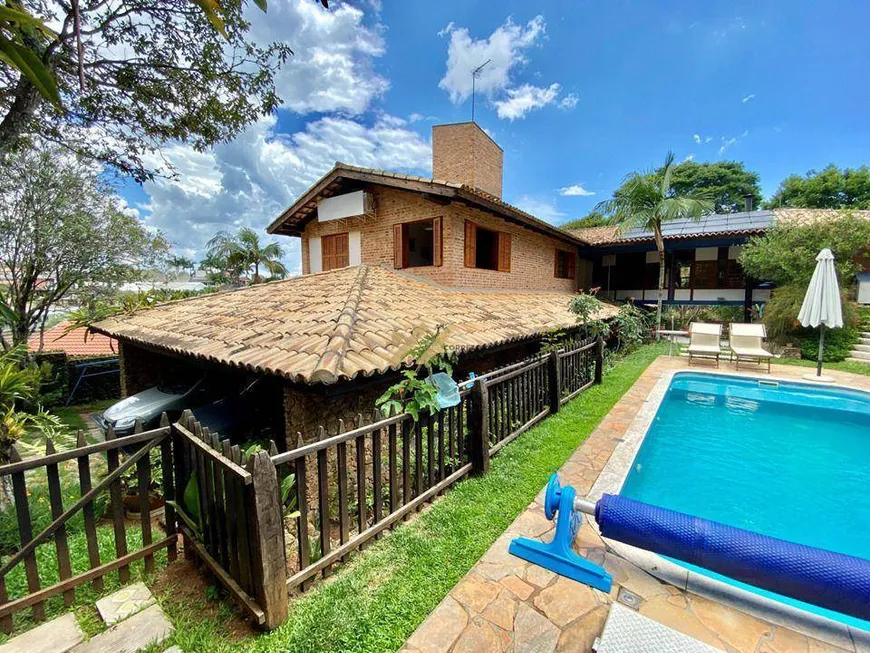 Foto 1 de Casa de Condomínio com 4 Quartos à venda, 600m² em Parque das Laranjeiras, Itatiba