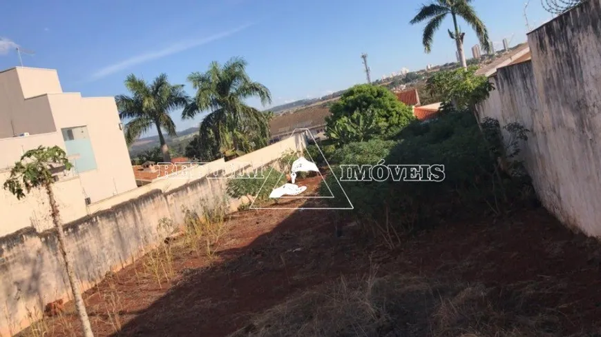 Foto 1 de Lote/Terreno à venda, 942m² em Ribeirânia, Ribeirão Preto