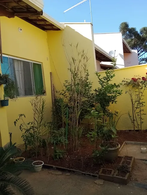 Foto 1 de Casa com 2 Quartos à venda, 65m² em Marimbá, Betim