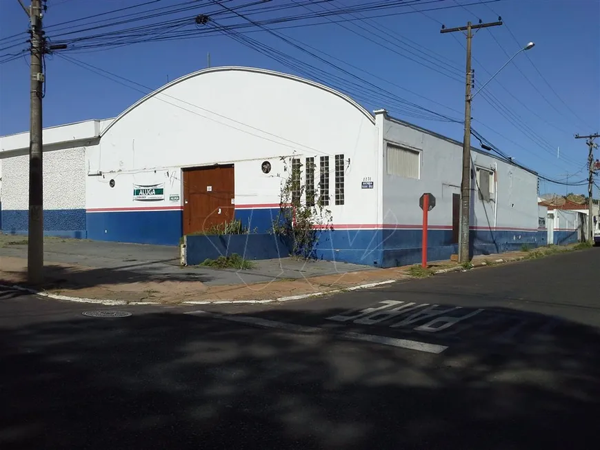 Foto 1 de Ponto Comercial para venda ou aluguel, 1357m² em Jardim Quitandinha, Araraquara