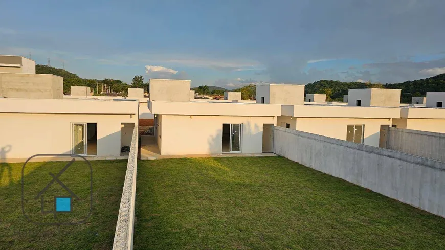 Foto 1 de Casa de Condomínio com 3 Quartos à venda, 106m² em , Guararema