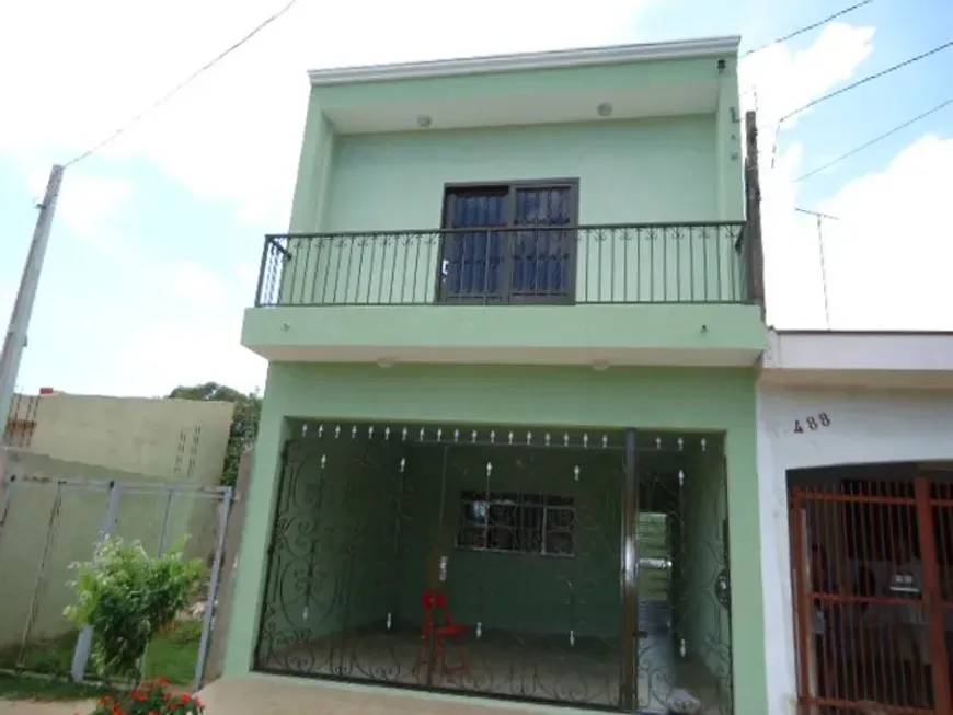 Foto 1 de Casa com 3 Quartos para alugar, 196m² em Jardim Munique, São Carlos