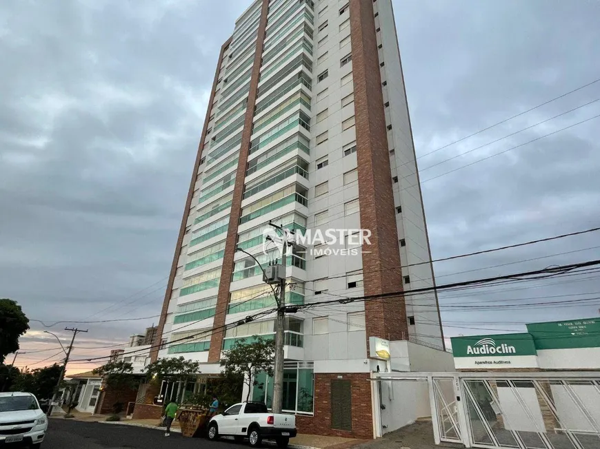 Foto 1 de Apartamento com 3 Quartos à venda, 140m² em Centro, Marília