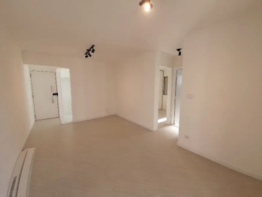 Foto 1 de Apartamento com 2 Quartos para alugar, 58m² em Vila Mascote, São Paulo