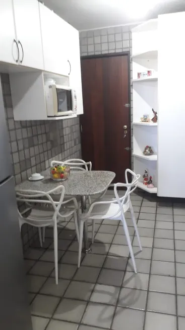 Foto 1 de Apartamento com 3 Quartos para venda ou aluguel, 100m² em Tambaú, João Pessoa