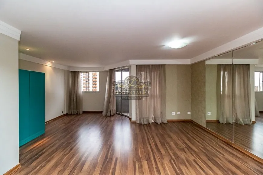 Foto 1 de Apartamento com 3 Quartos para alugar, 149m² em Bigorrilho, Curitiba