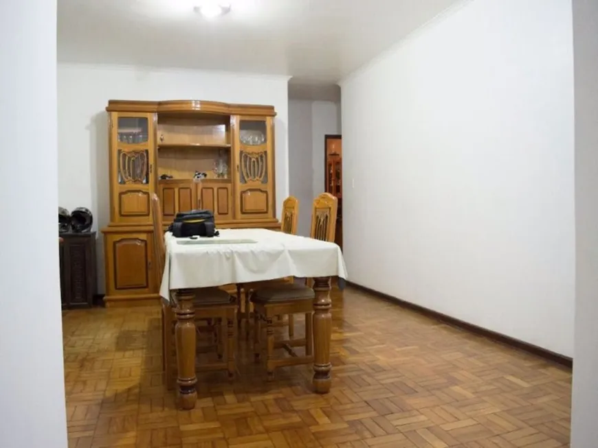 Foto 1 de Sobrado com 4 Quartos à venda, 204m² em Centro, Bragança Paulista