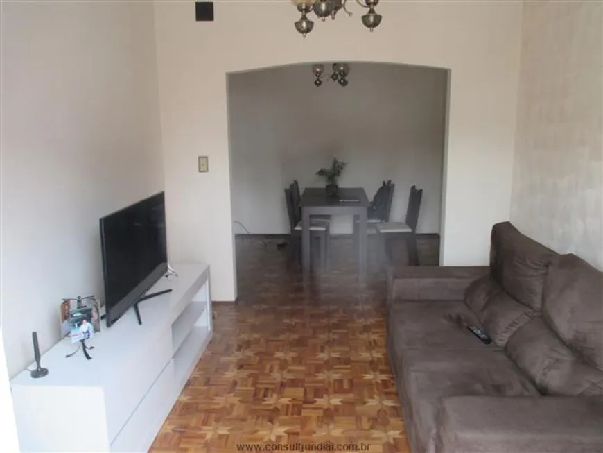 Foto 1 de Casa com 4 Quartos à venda, 156m² em Vianelo, Jundiaí