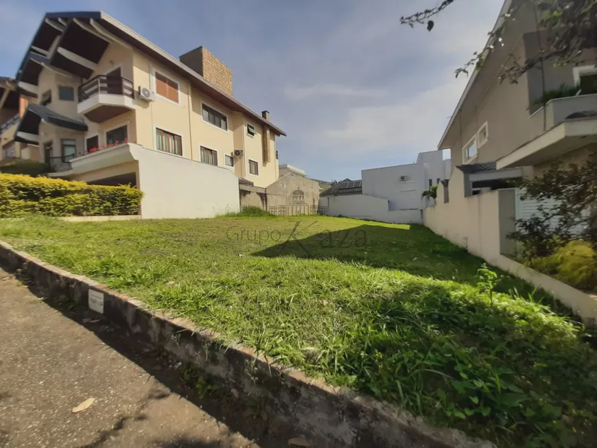 Foto 1 de Lote/Terreno à venda, 336m² em Urbanova, São José dos Campos