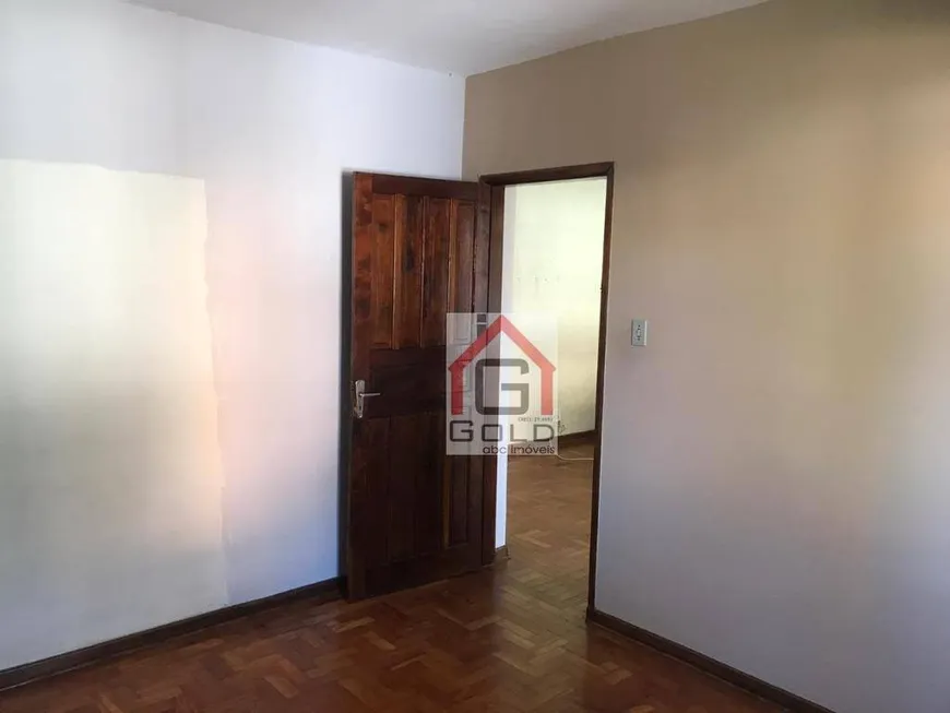 Foto 1 de Casa com 2 Quartos à venda, 50m² em Vila Clarice, Santo André