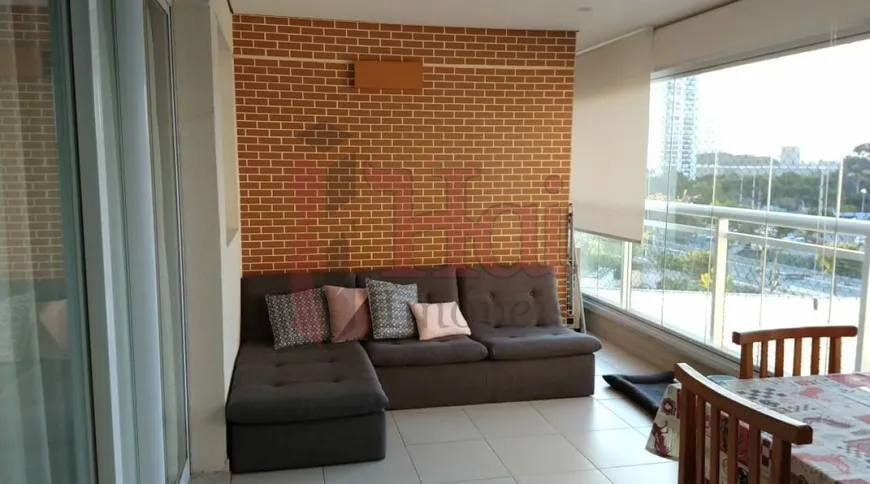 Foto 1 de Apartamento com 3 Quartos à venda, 110m² em Barra Funda, São Paulo