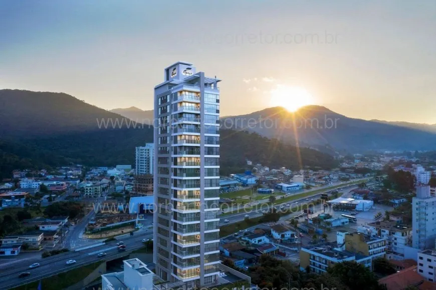 Foto 1 de Apartamento com 3 Quartos à venda, 123m² em Centro, Itapema