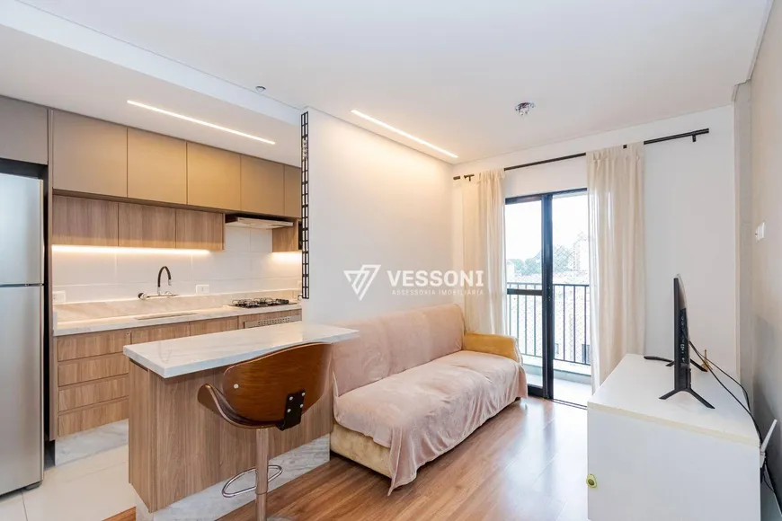 Foto 1 de Apartamento com 2 Quartos à venda, 48m² em Capão Raso, Curitiba