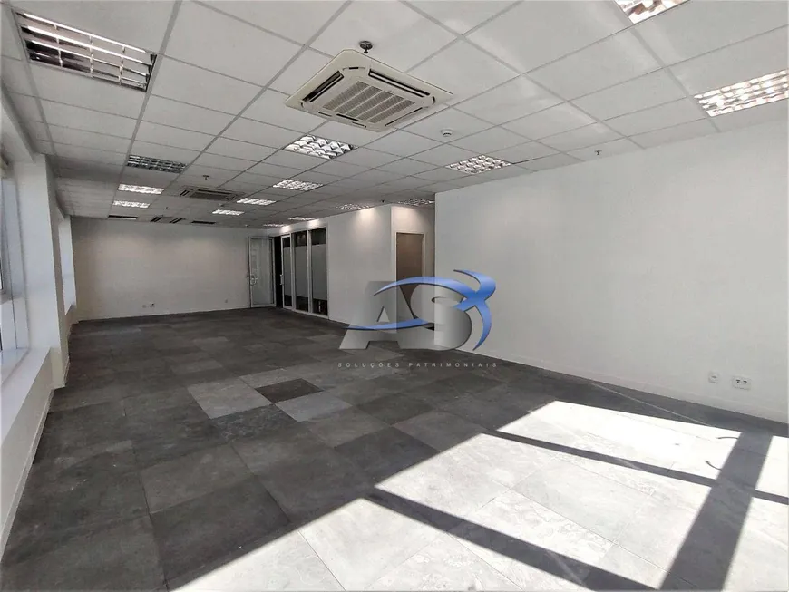 Foto 1 de Sala Comercial para alugar, 136m² em Moema, São Paulo