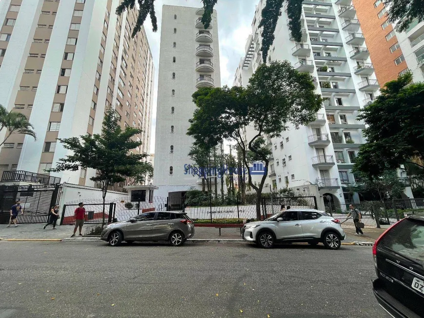 Foto 1 de Apartamento com 2 Quartos à venda, 98m² em Higienópolis, São Paulo