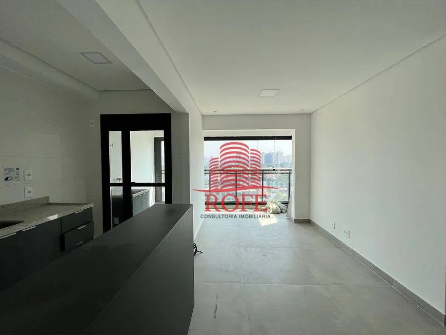 Foto 1 de Apartamento com 2 Quartos à venda, 52m² em Moema, São Paulo