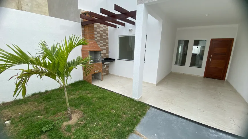 Foto 1 de Casa com 2 Quartos à venda, 83m² em Zona de Expansao Olhos D Agua, Barra dos Coqueiros