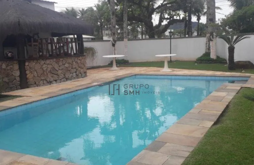 Foto 1 de Casa de Condomínio com 5 Quartos para alugar, 400m² em Jardim Acapulco , Guarujá