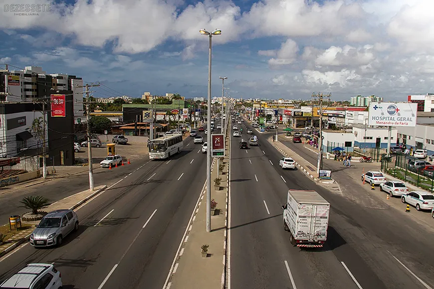 Foto 1 de Galpão/Depósito/Armazém para alugar, 800m² em Estrada do Coco, Lauro de Freitas