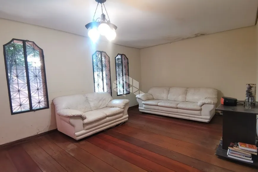 Foto 1 de Casa com 2 Quartos à venda, 240m² em Vila Morse, São Paulo