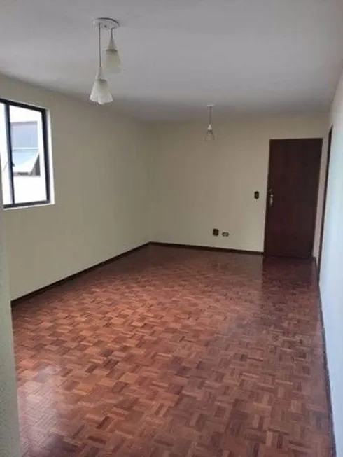 Foto 1 de Apartamento com 3 Quartos à venda, 81m² em Jardim Palmares, Londrina