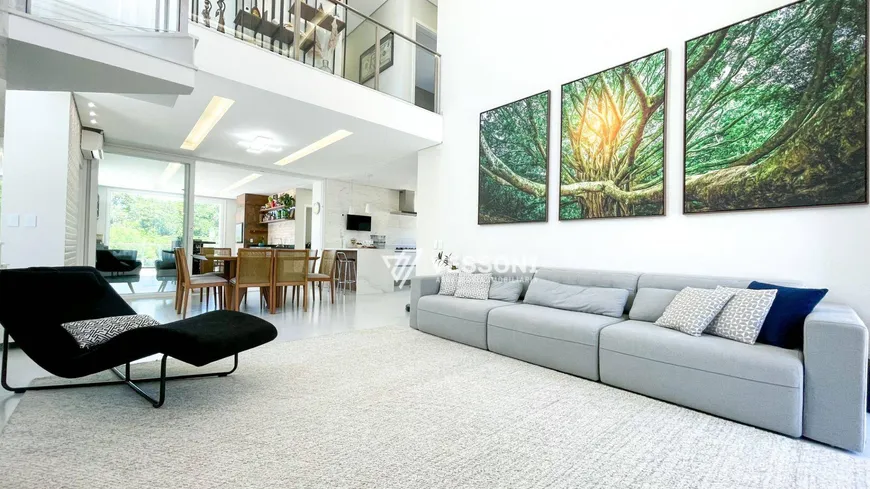 Foto 1 de Casa de Condomínio com 5 Quartos à venda, 282m² em Jardim Padre Jose de Anchieta, Campo Largo