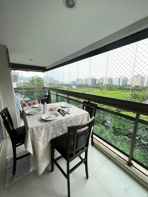 Foto 1 de Apartamento com 4 Quartos à venda, 115m² em Barra da Tijuca, Rio de Janeiro