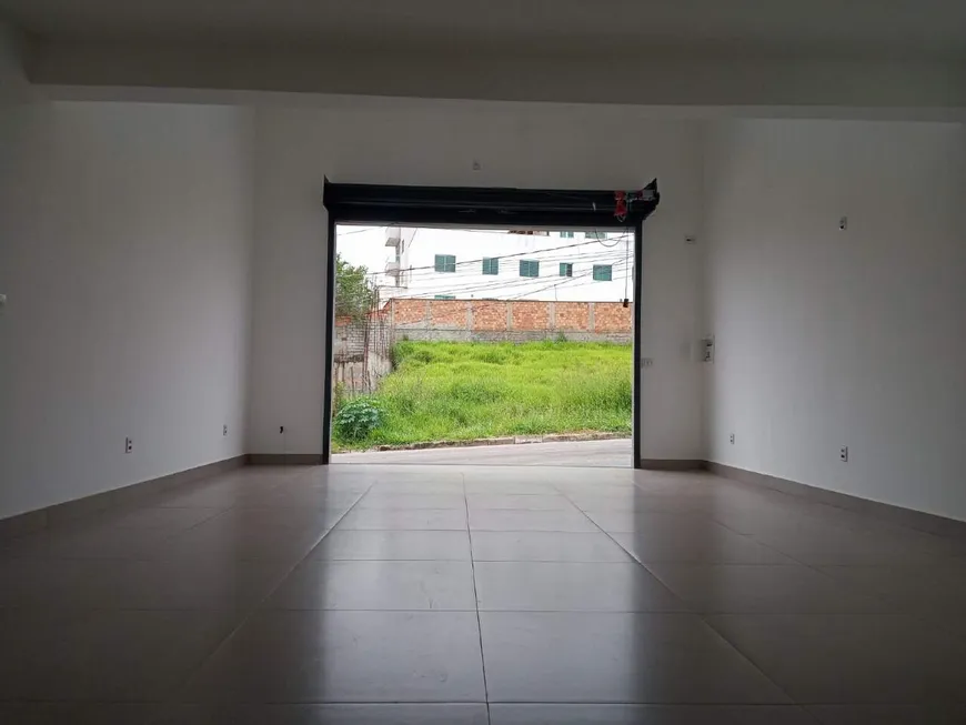 Foto 1 de Ponto Comercial para alugar, 90m² em Santa Rosa, Sarzedo