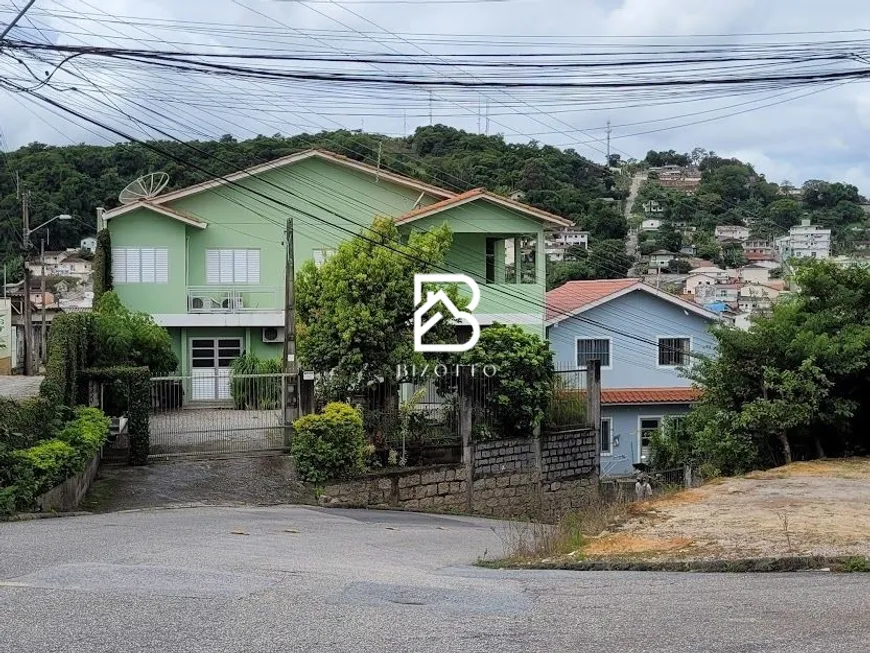 Foto 1 de Casa com 8 Quartos à venda, 494m² em Fazenda Santo Antonio, São José