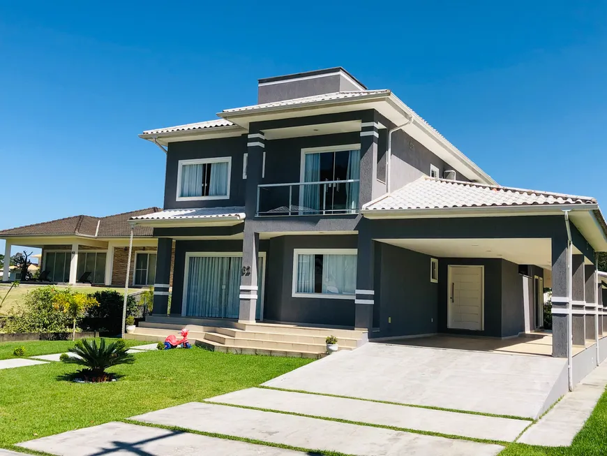 Foto 1 de Casa de Condomínio com 5 Quartos à venda, 342m² em Ubatiba, Maricá