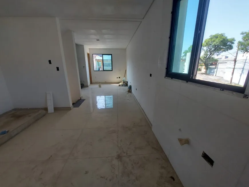 Foto 1 de Sobrado com 2 Quartos à venda, 101m² em Parque das Nações, Santo André