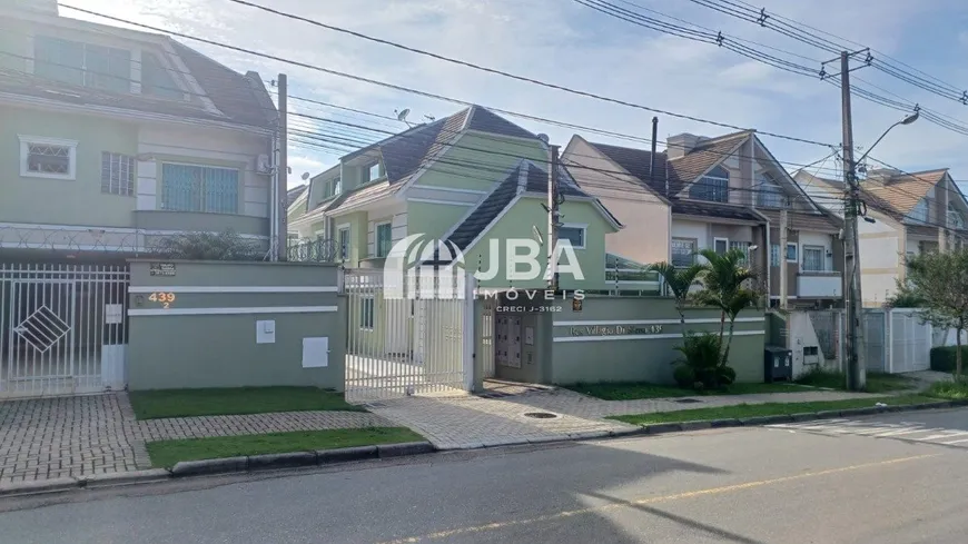 Foto 1 de Sobrado com 3 Quartos à venda, 198m² em Xaxim, Curitiba