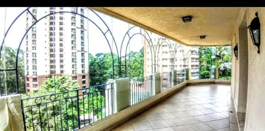Foto 1 de Apartamento com 4 Quartos à venda, 260m² em Jardim Fonte do Morumbi , São Paulo